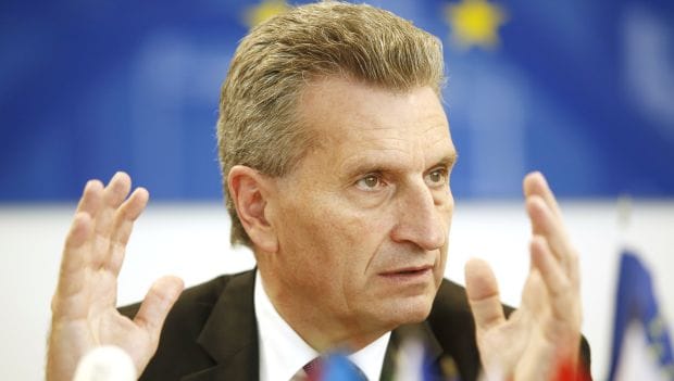 Ministers from 7 EU nations call for binding energy saving goal