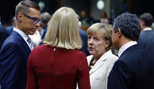 EU wields Russia sanctions threat but timing vague