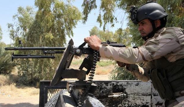 US planes strike militants near Iraq’s Amerli, airdrop aid