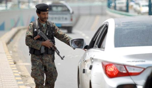 At least 14 Yemeni soldiers killed in Al-Qaeda ambush