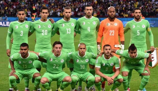 Algeria keep faith with World Cup squad