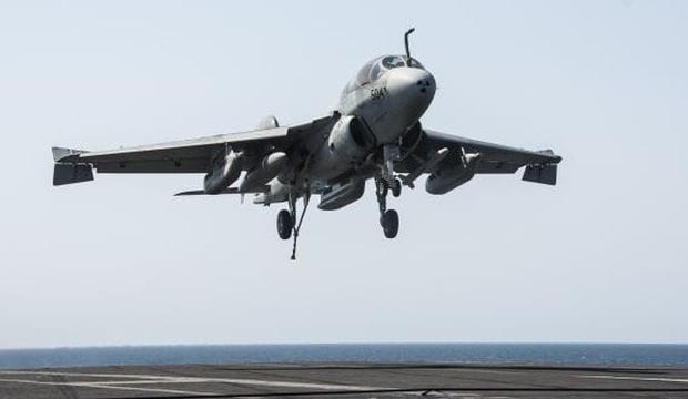 Syrian fighters advance despite US strikes