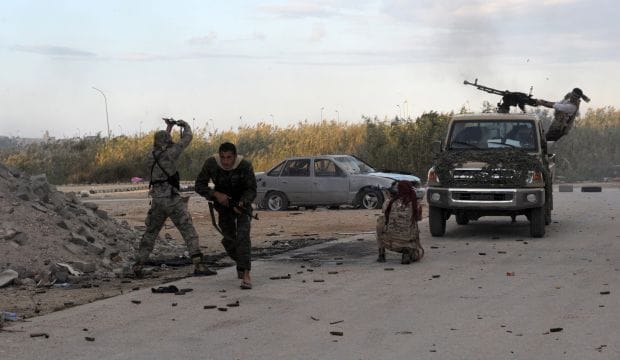 Algerian government in talks with Libyan political factions for peace summit