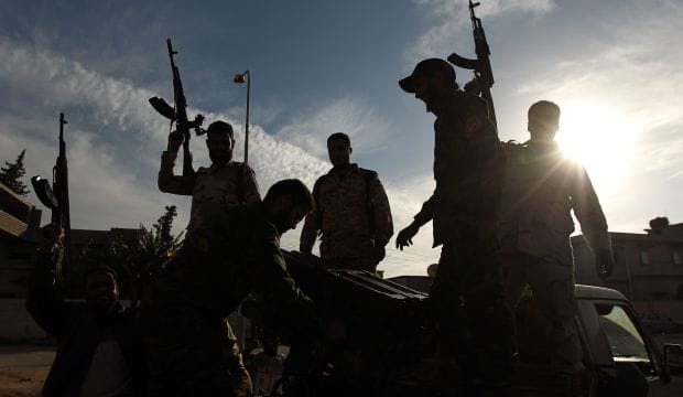 Five killed as Libyan forces and Islamist fighters clash in Benghazi