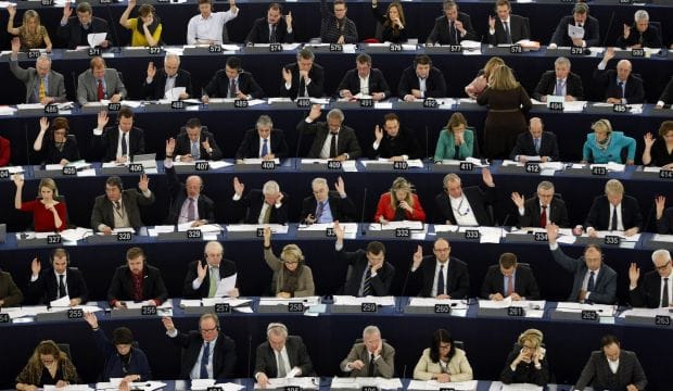 Palestinian UN draft calls for Israel occupation end by 2017