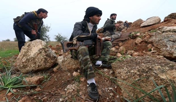 Syria: Battle between Al-Qaeda and Western-backed group spreads