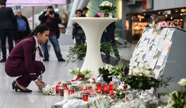 Co-pilot appears to have crashed Germanwings plane deliberately: French prosecutor