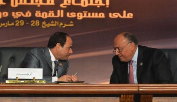 Arab summit agrees on unified military force for crises