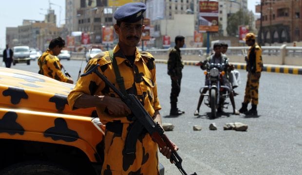 Yemen ruling party rejects Riyadh talks: senior member