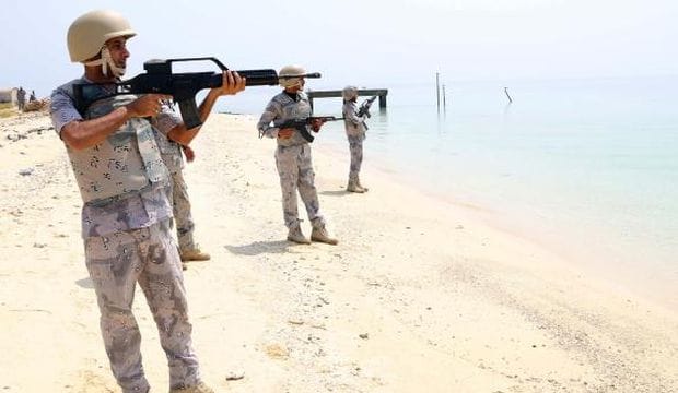 Saudi-led coalition targets Houthi stronghold in Yemen