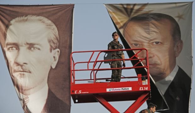 Turkish police swoop on Erdoğan foes, dozens detained: media