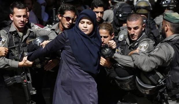 Dozens injured at Al-Aqsa Mosque after Israeli police storm compound