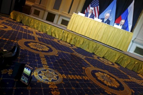 Kerry and Lavrov Meet Amid Questions of Jan. 25 Talks