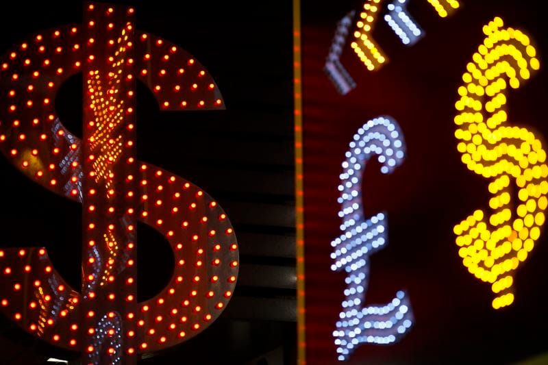 Yen Eases after Higher Yuan Guidance, China Worries Linger
