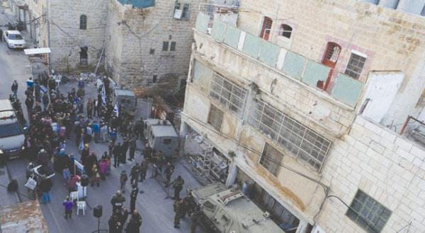 Palestinian Policeman Shoots Israeli Soldiers Near Ramallah