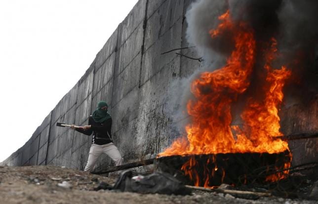 Palestinian Woman Shot Dead after Stabbing Israeli Soldier