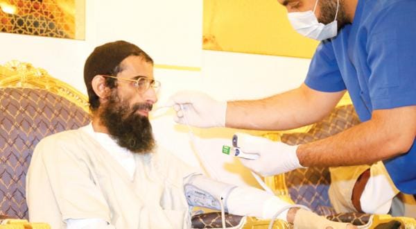 Following King Salman’s Approval, Saudi Arabia Receives 9 Yemeni Guantanamo Prisoners