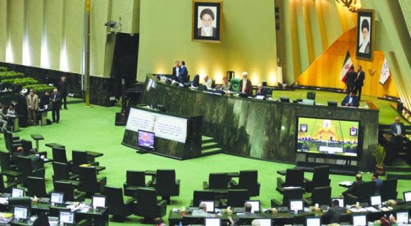 Iranian Parliament Compels Government to Request Washington for Compensation over Sanctions’ Losses
