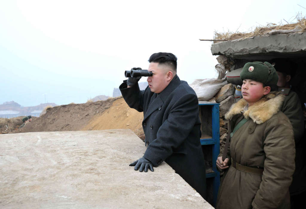North Korea Uses Women to Prevent Men from Smoking