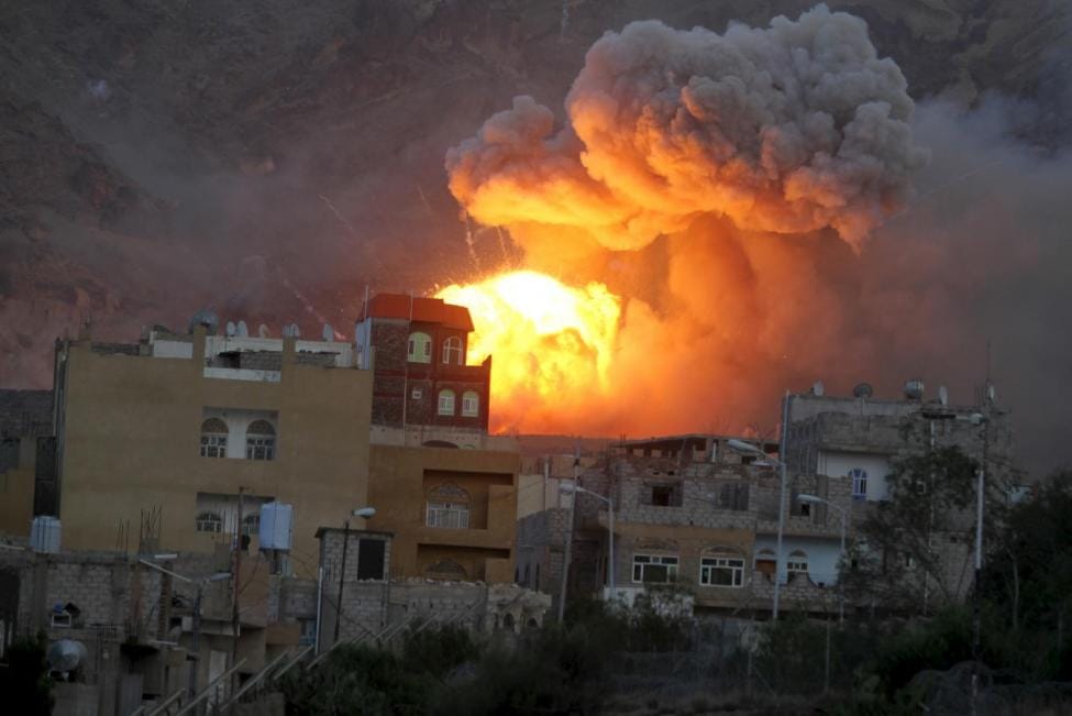 Yemen’s Mukalla Airport Reopens with Aid Flight after Qaeda Withdrawal
