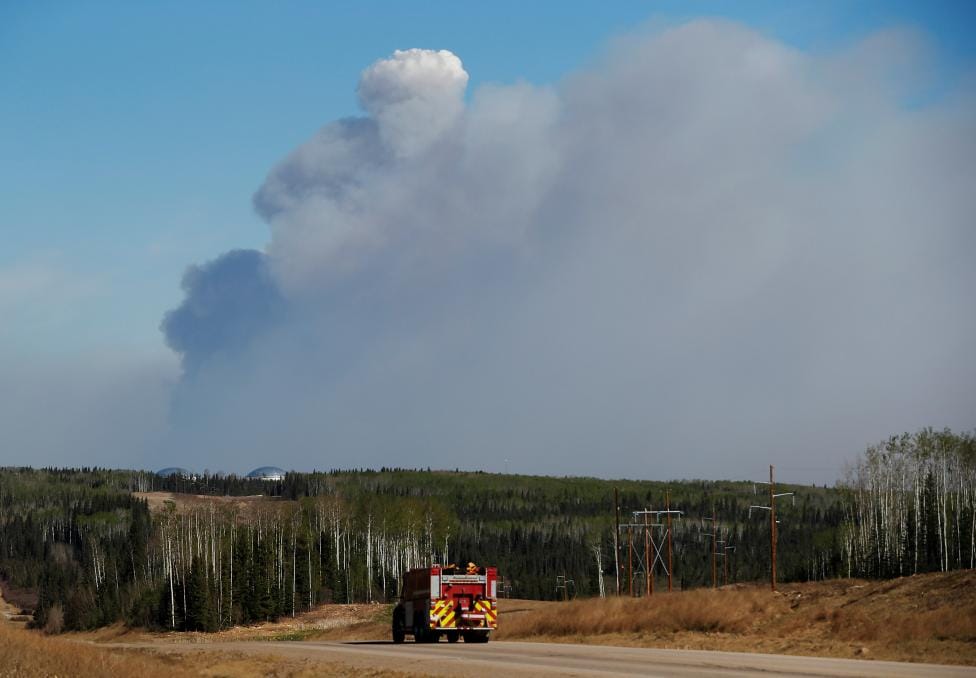 Oil Rises on Canada Fire Outages, Markets Observe Saudi Reshuffle