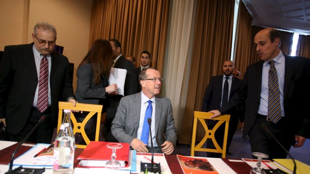 Omaish: Libyan Parliament, Constant Discord