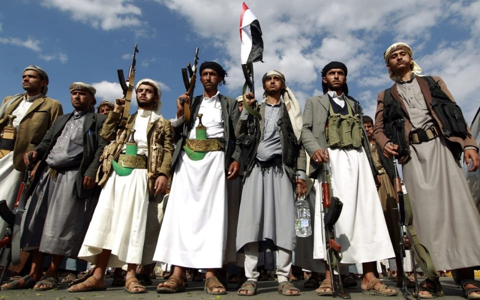 Zayani, Arabi Head to Kuwait for Yemeni Peace Talks
