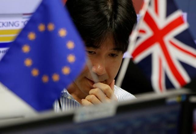 Investors Rush for UK, German Bonds after Brexit