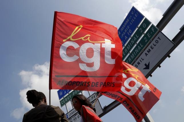 French Finance Minister Tells Workers: No Sense in Strikes as Growth Picks Up
