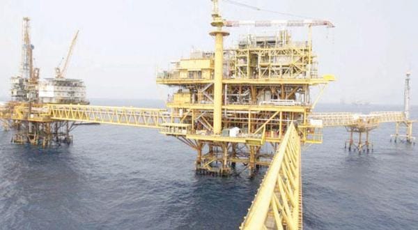 Kuwait Studies Plans on Publicly Listing Four Oil Subsidiaries