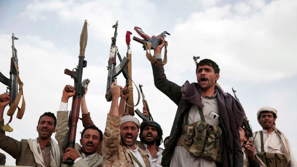 Iran Sends Weapons to Houthi Rebels from Two African Islands