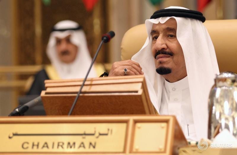 King Salman Receives President of Pakistan, President of Comoros