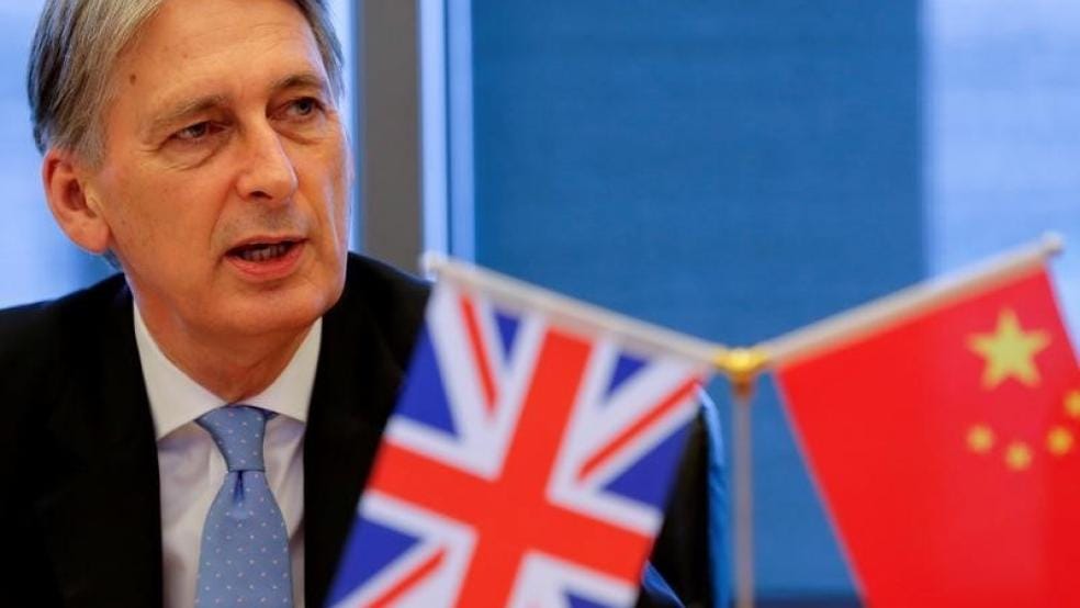 Survey Records Big Hit to UK’s Private Sector Post-Brexit