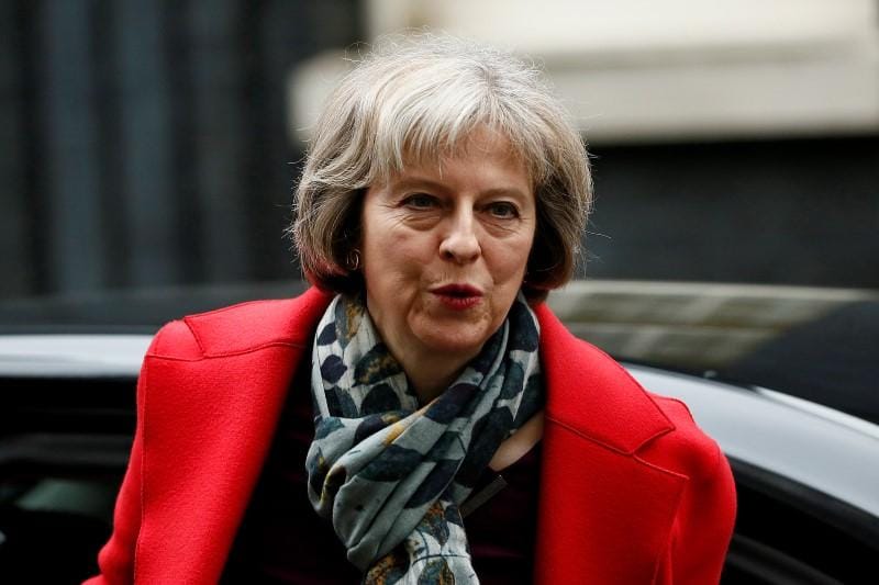 May to Visit Merkel and Hollande in First Foreign Trip as PM