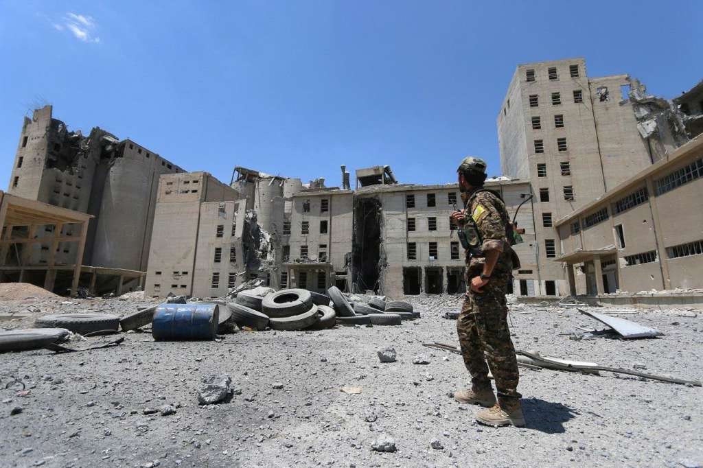 Sources: A Near U.S.-Russian Agreement to Keep Assad for a Short Period