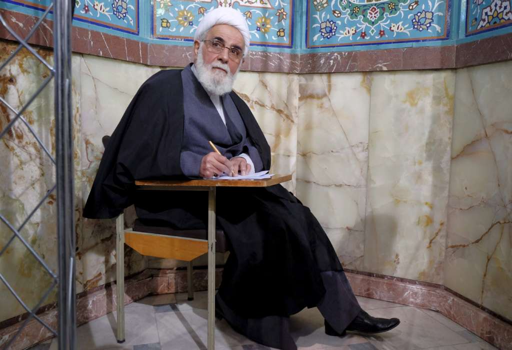 Public Outrage after Official Recognition on Starvation of 30% of Iranians