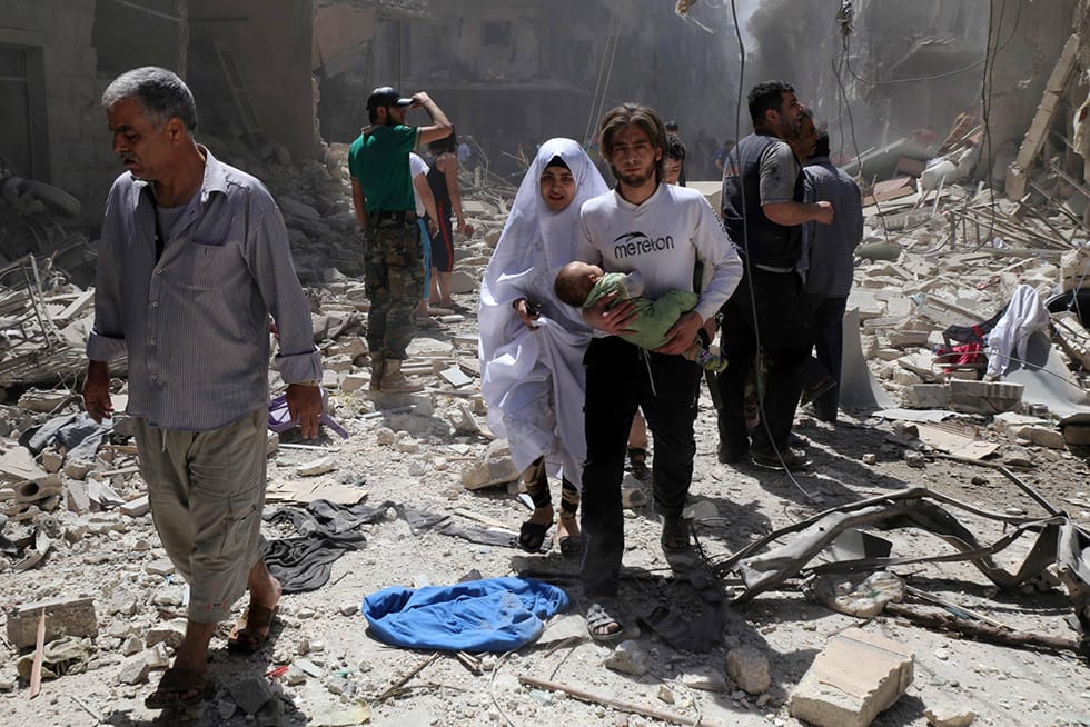 Battles Intensify in Aleppo, Regime Brings in 5,000 Fighters Including Iranians