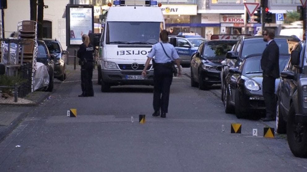 Cologne: One Seriously Injured in Axe and Gun Attack, 2 Suspects on the Run