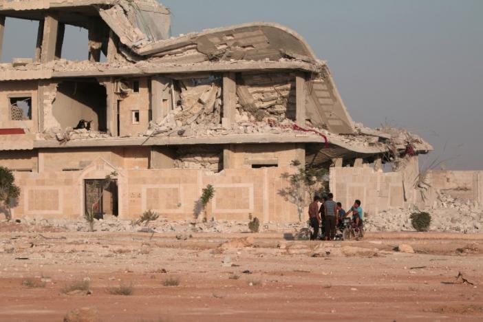 ISIS Frees Hundreds of Abducted Civilians after U.S.-Backed Forces Seized Manbij