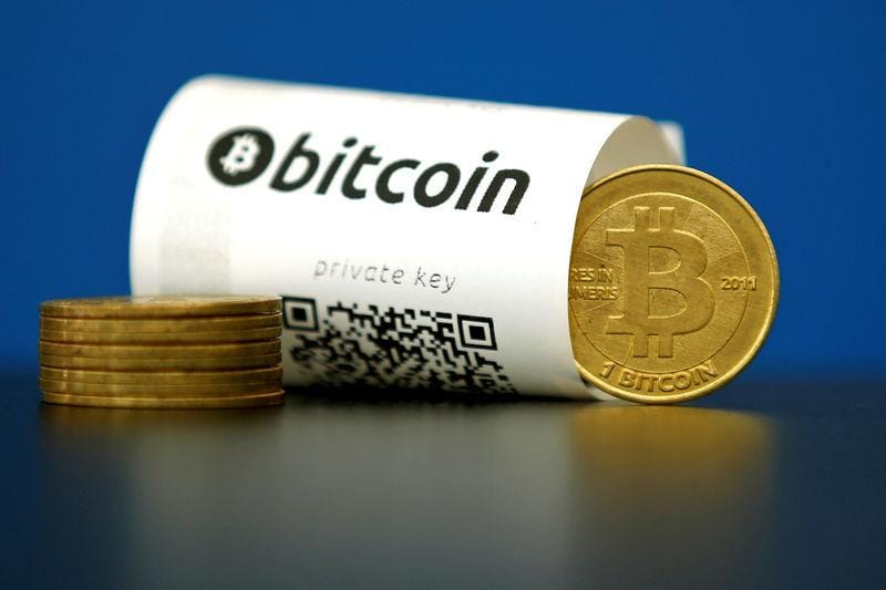 Bitcoin Plunges after Bitfinex Exchange in Hong Kong Hacked
