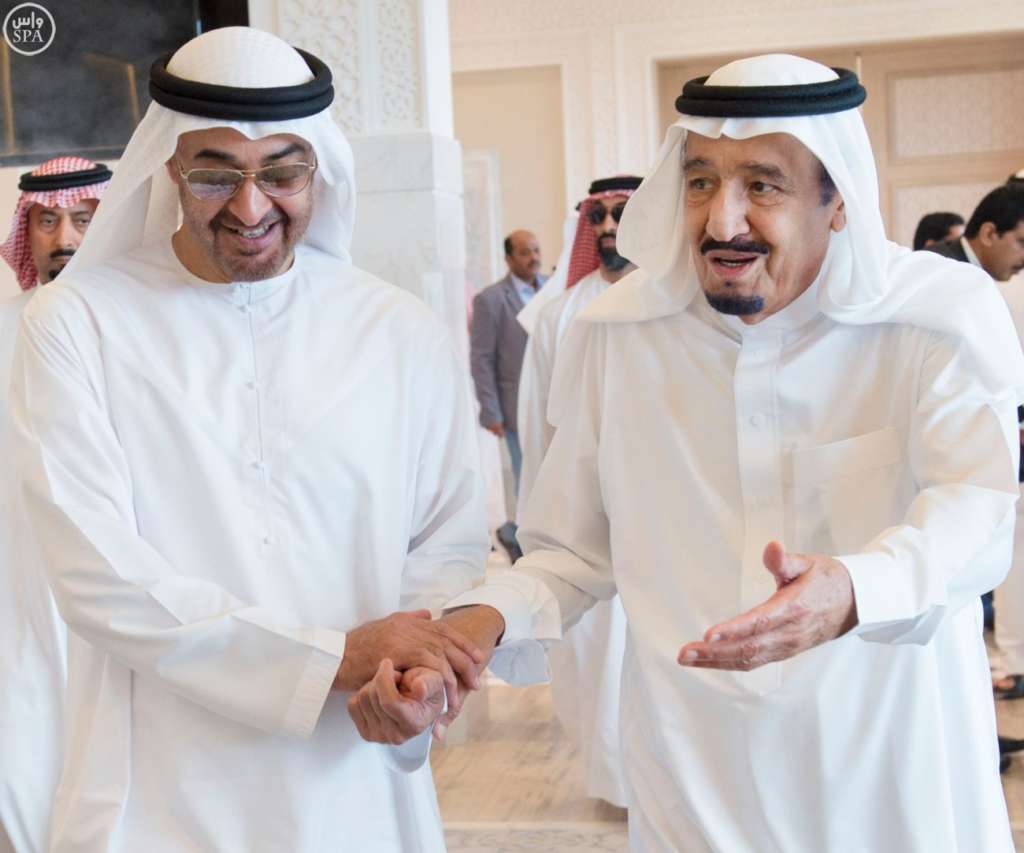 Custodian of the Two Holy Mosques Receives Crown Prince of Abu Dhabi