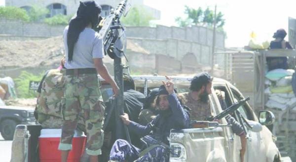 Saudi Funded Food Convoy is the First to Enter Taiz After Blockade is Partially Lifted