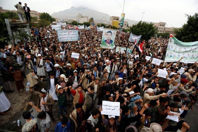 Kuwait Talks Freeze, Houthis Move Towards Forming a Government