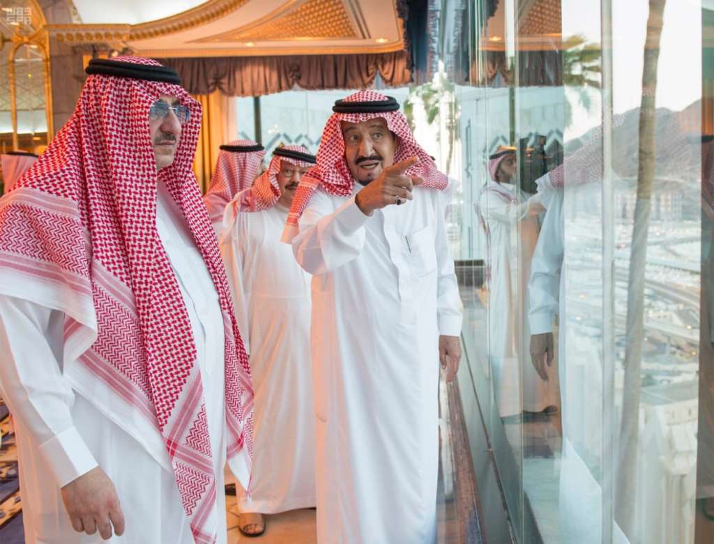 King Salman: We Will Carry on Guarding both Religion, Country
