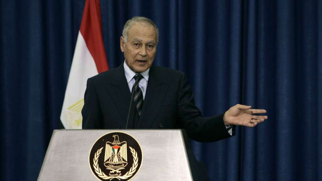 Abul Gheith Discusses Developments in Libya with U.N. Special Envoy