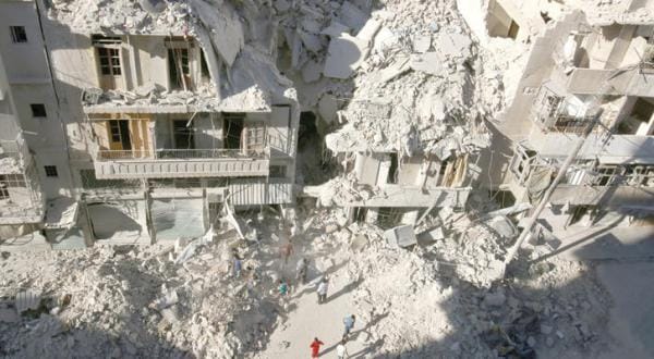 NATO: Attacks on Aleppo Are a Violation of International Law