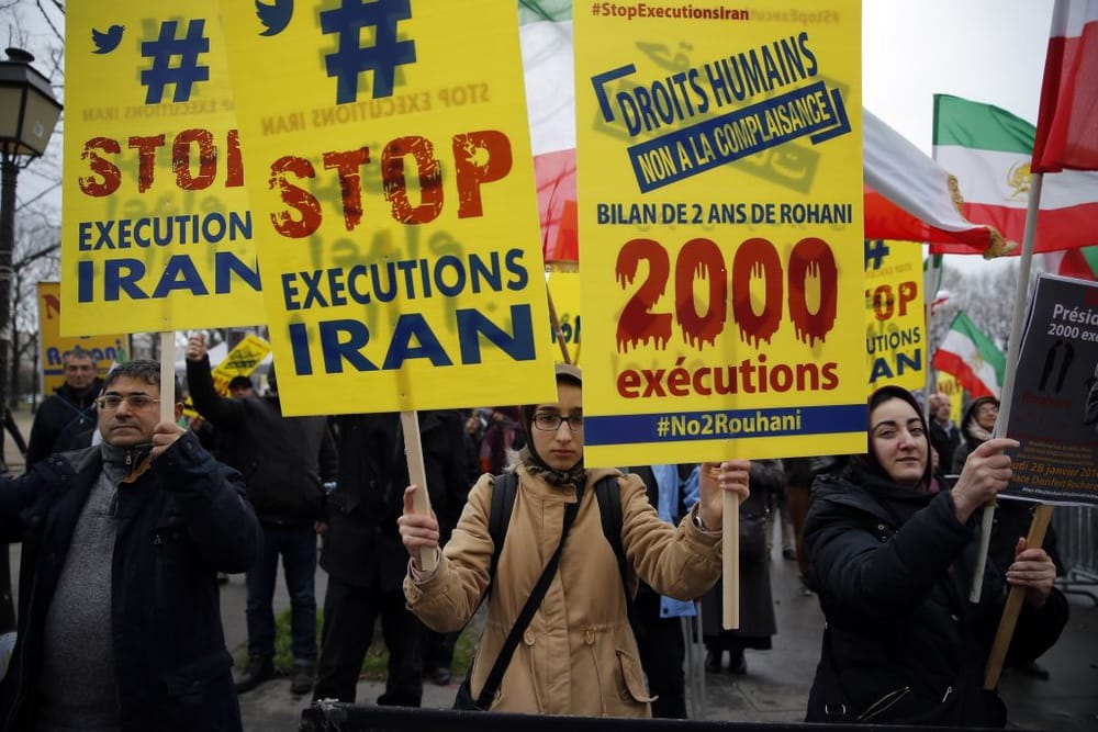 Last Premier before Iran’s Revolution Passes Away
