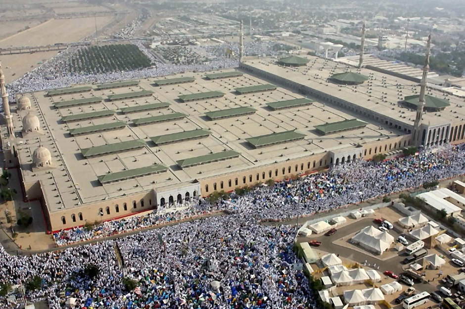 Nimra: Mosque for Hajj Sermon in Arafat