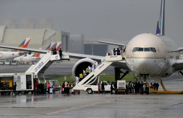 Saudia Plane Isolated at Manila Airport after Distress Call