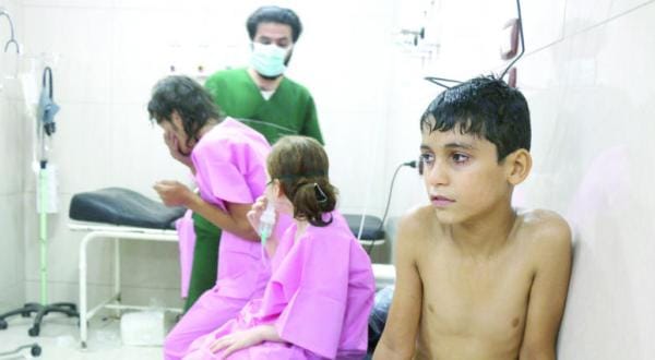 70 Cases of Suffocation After Barrel Bombs Are Dropped on Eastern Aleppo